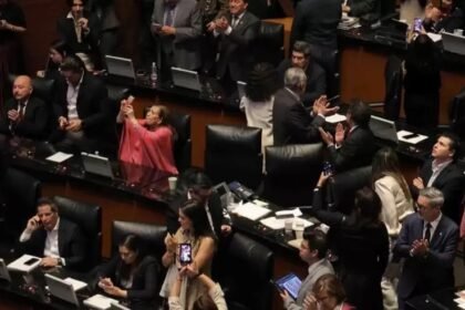 Senado aprueba reforma electoral sin cambios en revocación de mandato