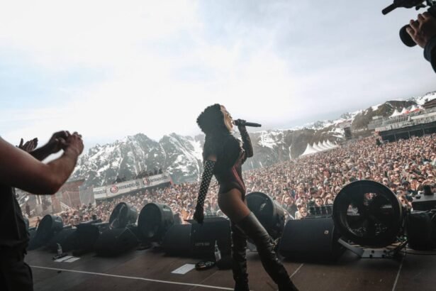 Christina Aguilera deslumbra en concierto en los Alpes austríacos