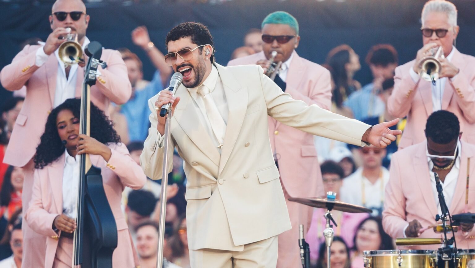 Bad Bunny dará voz a personaje en "Toy Story 5" de Pixar