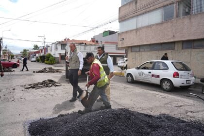 Pepe Chedraui refuerza bacheo en Puebla ante lluvias 2026