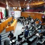 Congreso de Nuevo León debate bajar edad para gubernatura a 25