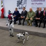Estado de México presenta robot Ceci para vigilancia en el C5