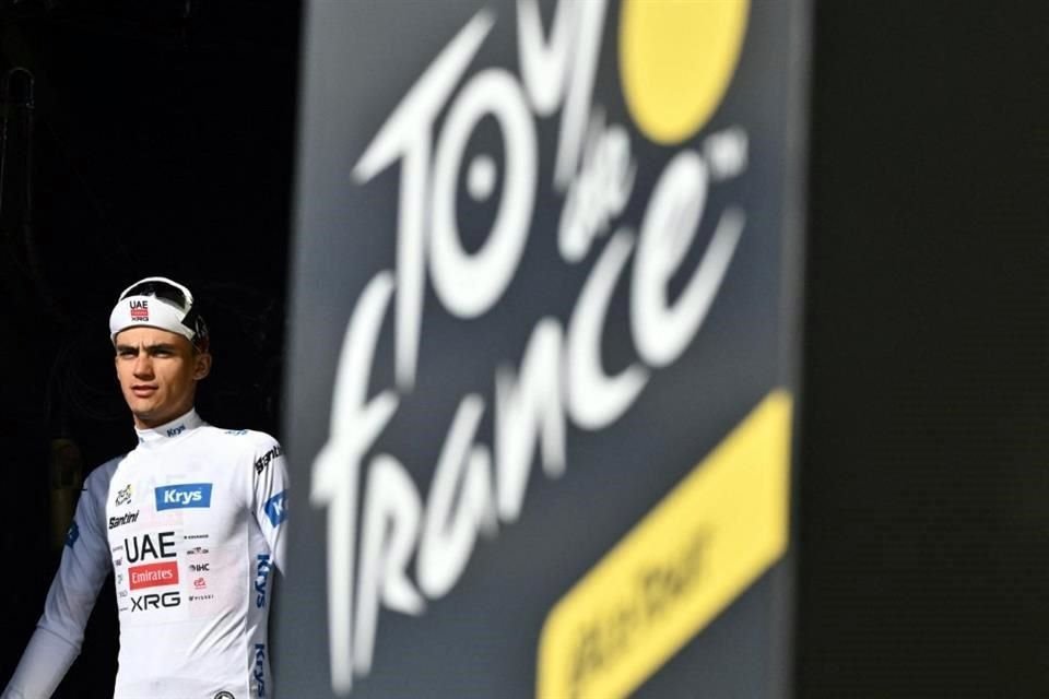 Isaac del Toro sigue tercero y líder joven en el Tour de Francia