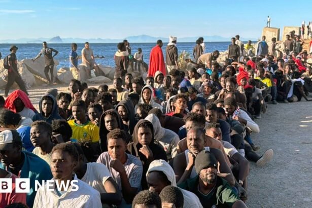 España exige a Italia retirar controles fronterizos por crisis en Ceuta