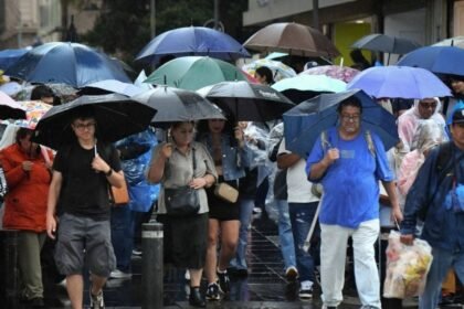 Lluvias intensas y tormentas eléctricas en 13 estados este sábado