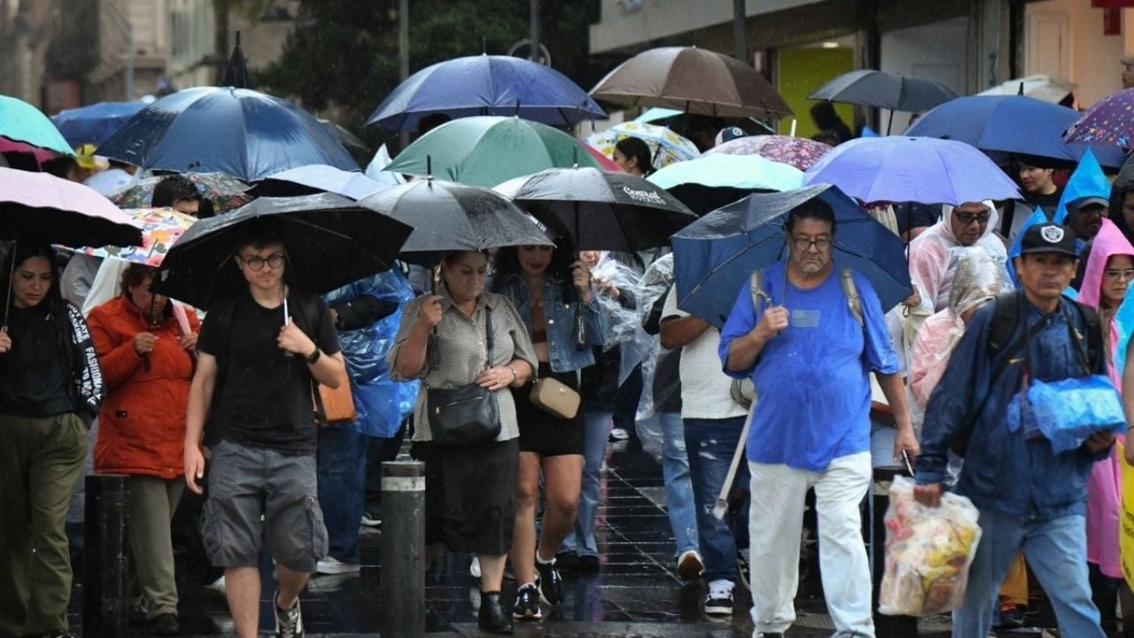 Lluvias intensas y tormentas eléctricas en 13 estados este sábado