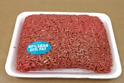 Trump elimina aranceles a carne importada para frenar inflación en EU