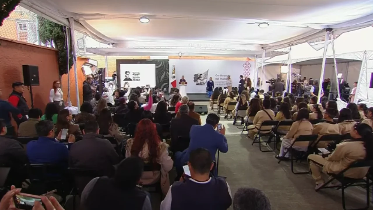 Sheinbaum lanza programa nacional de salud mental en escuelas