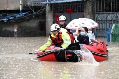Tifón Saudel causa inundaciones y evacuaciones masivas en Fujian