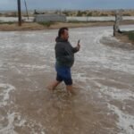 Huracán Polo genera inundaciones y alerta en noroeste de México