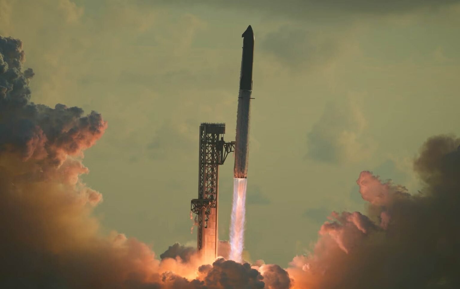 Starship de SpaceX alcanza la órbita pero retorna antes de lo previsto